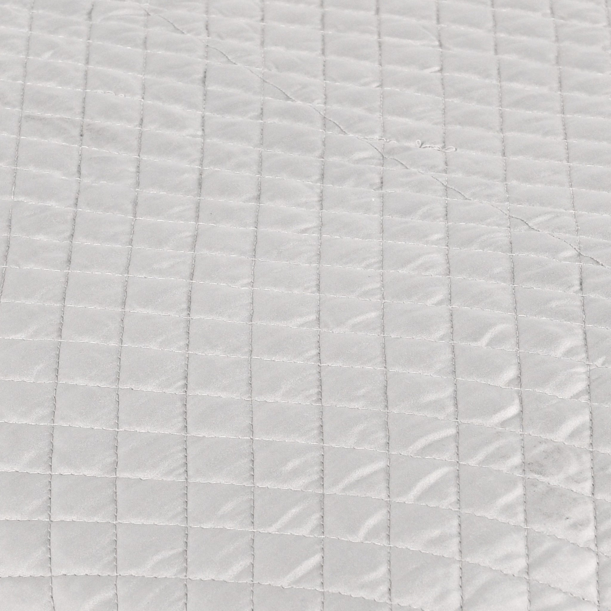 Diamond Silver 4pc King Quilt Set — view 2