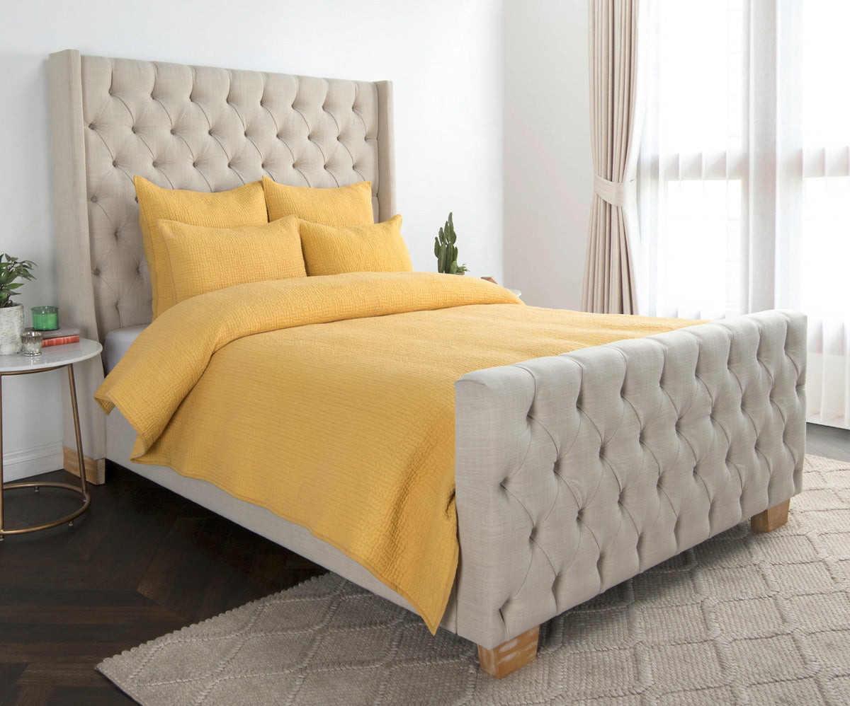 Danica Sunflower King Quilt LE — view 3