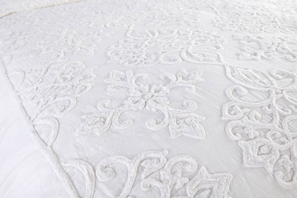 Reagan White King Duvet