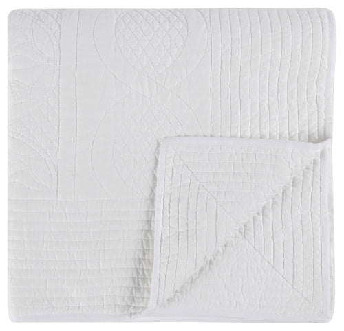 Anessa White Queen Quilt