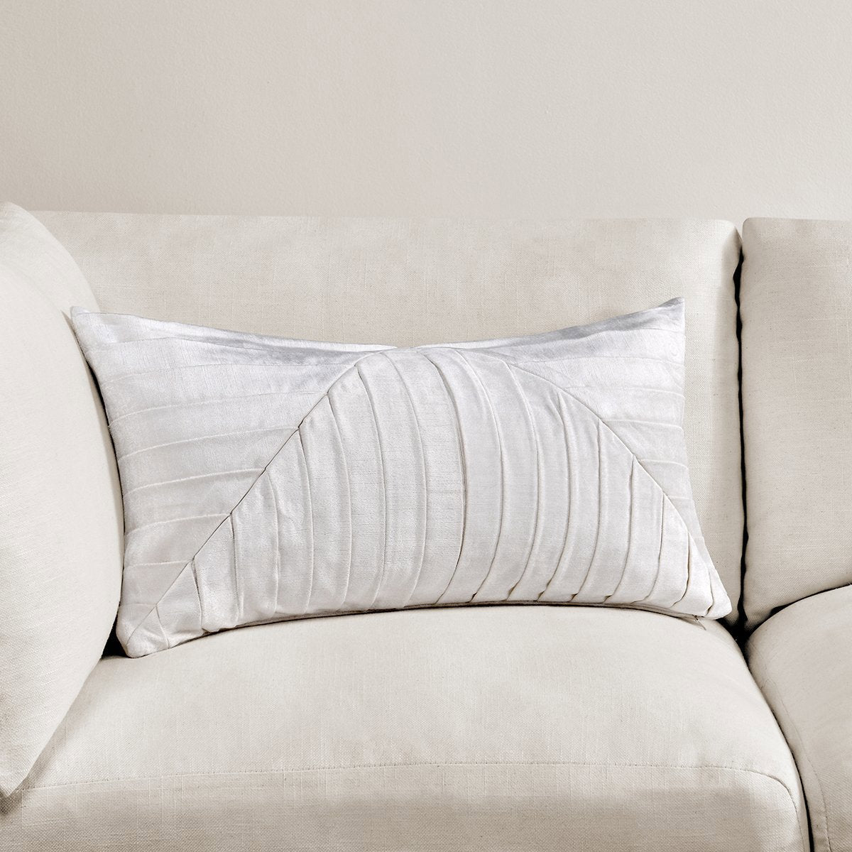 DV Aubry Ivory 14x26 Pillow — view 2