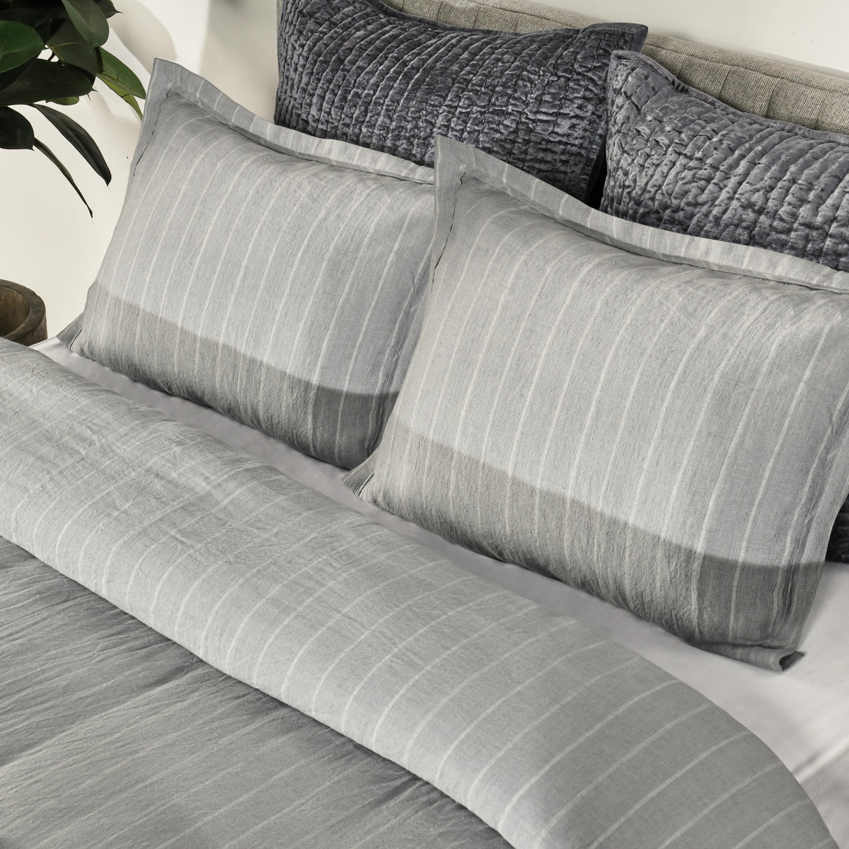 Monaco Sea Fog King Duvet — view 4