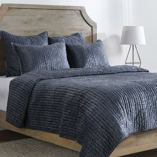 Bari Velvet Sea Fog Queen Quilt