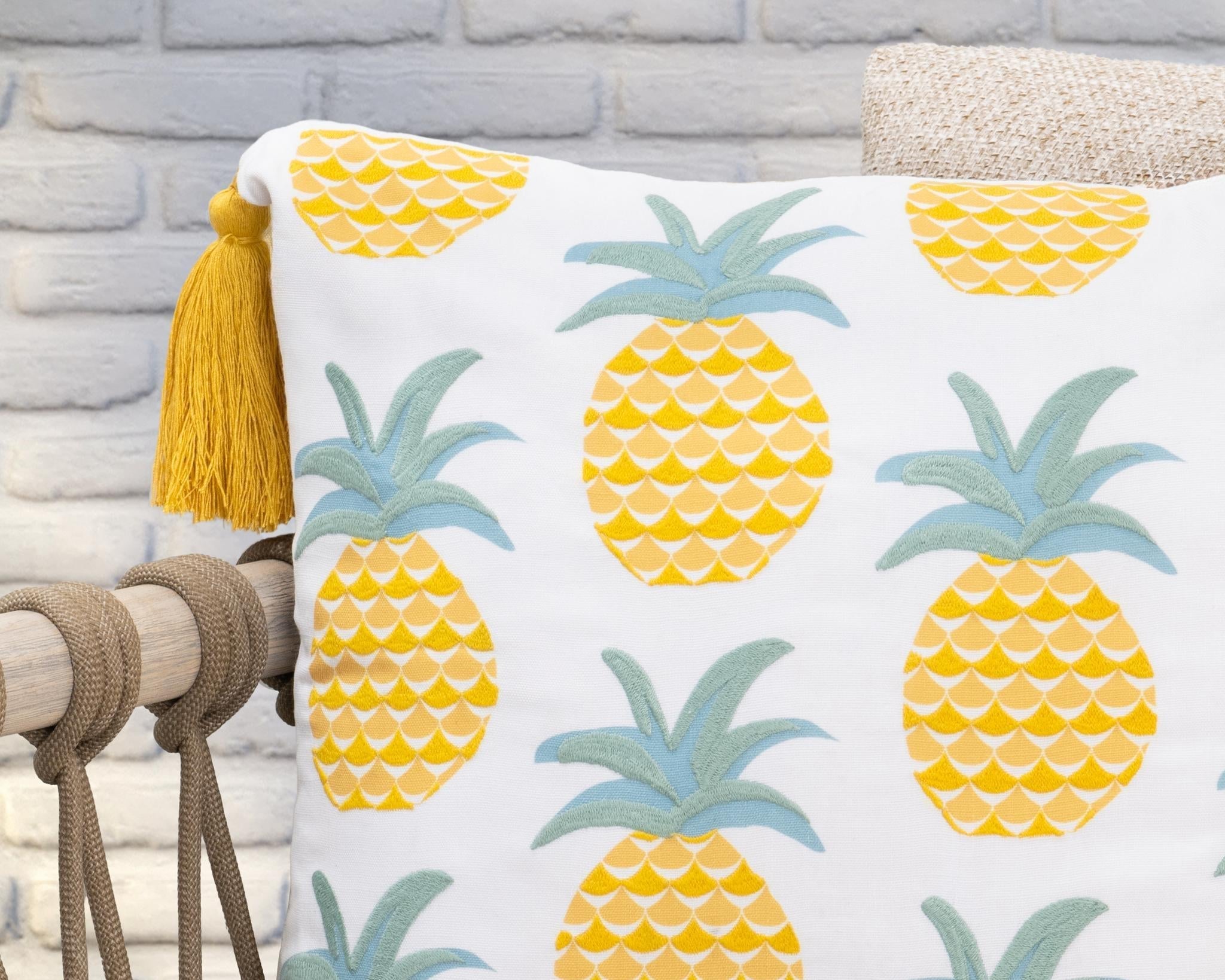 Indoor/Outdoor Sonoma Yellow Multi 18x18 Pillow — view 4