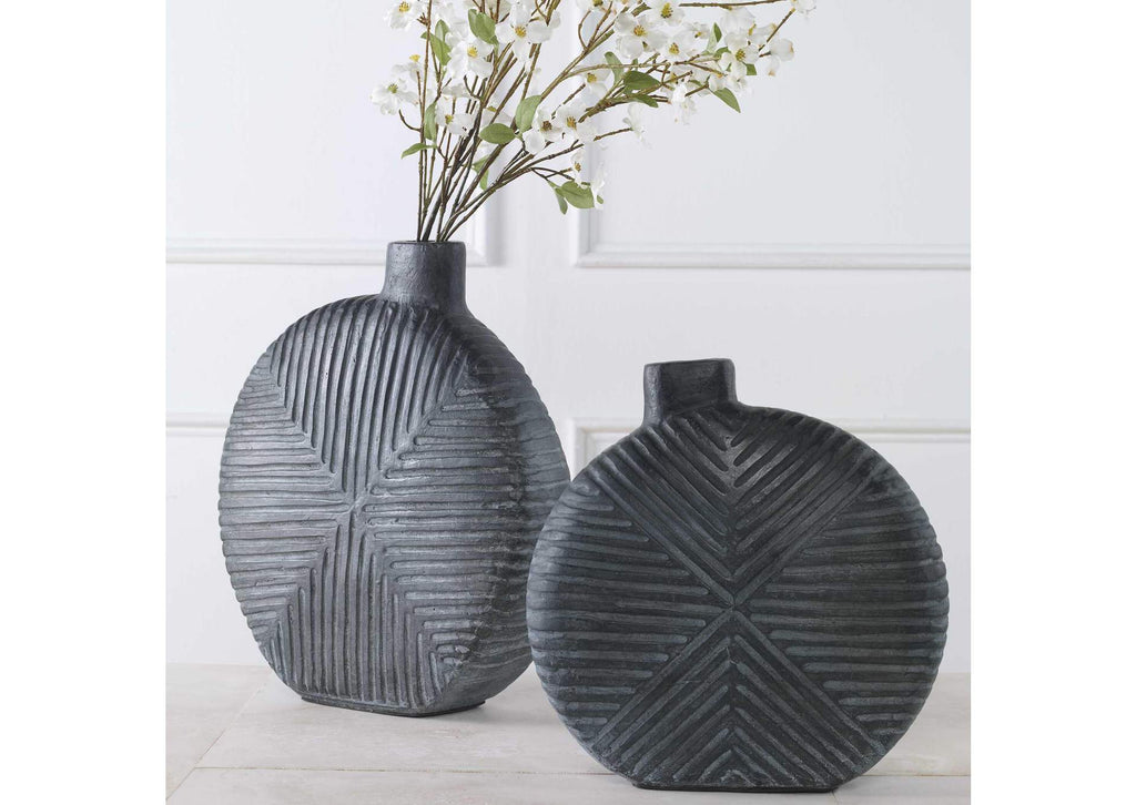17114 Uttermost Viewpoint Aged Black Vases, Set