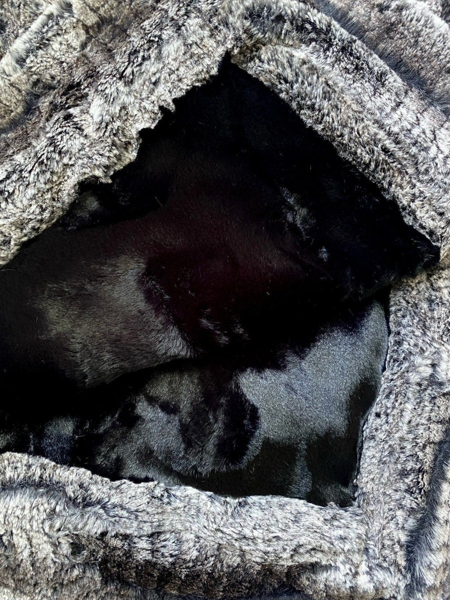 Black Birch Throw