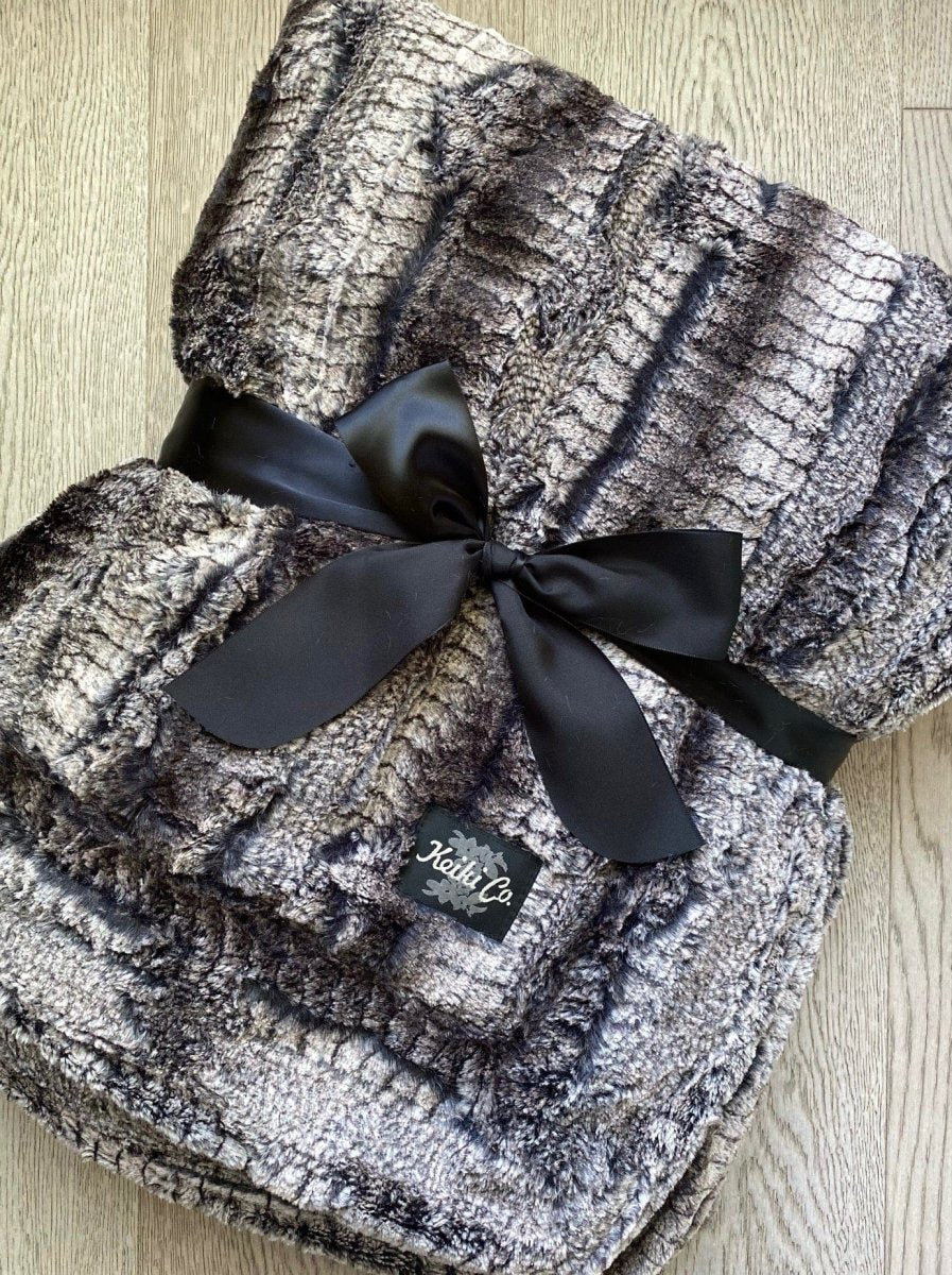 Black Birch Throw