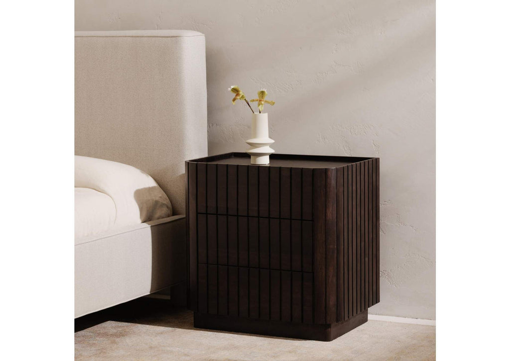 OA-1002-29-0 Ichigo Queen Bed Light Grey