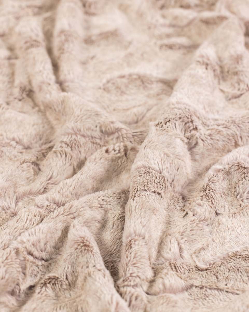 Quartz Throw