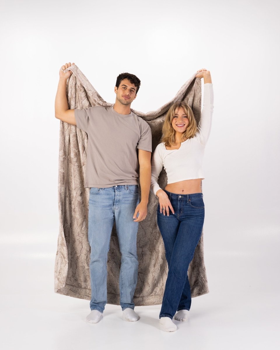 Quartz Throw