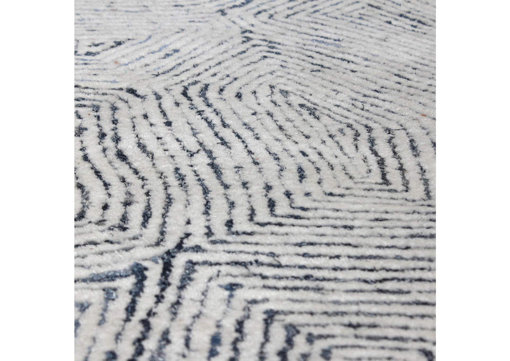 73067-9 Uttermost Maze Blue 12 Rug
